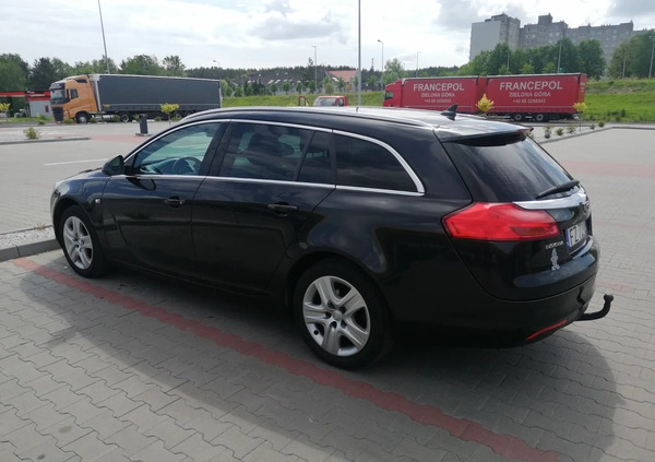 Opel Insignia cena 19000 przebieg: 230000, rok produkcji 2009 z Góra małe 106